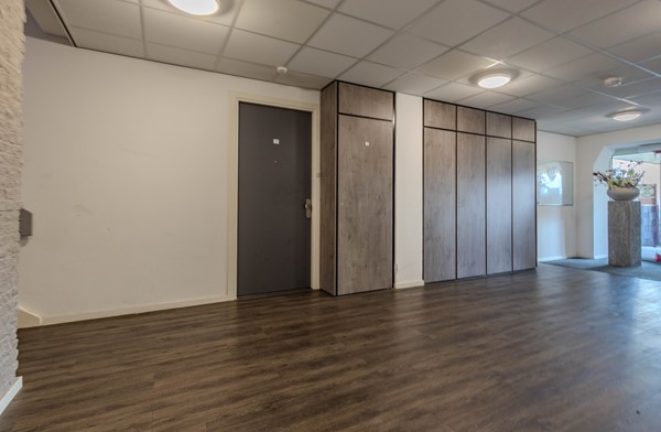 Medium property photo - Halverwege 7, 2402 NK Alphen aan den Rijn